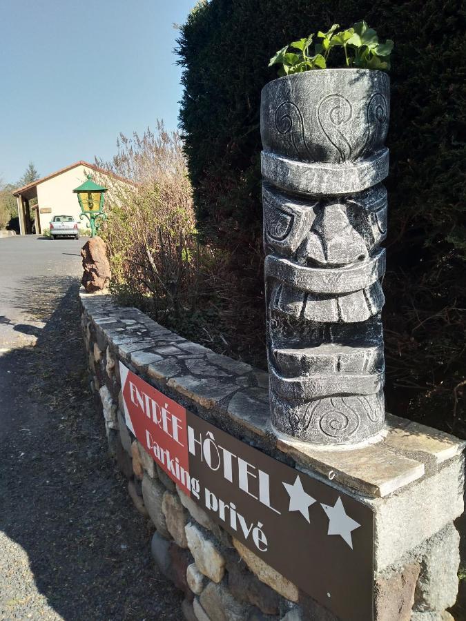 Hotel De L'Ile D'Amour Langeac ภายนอก รูปภาพ